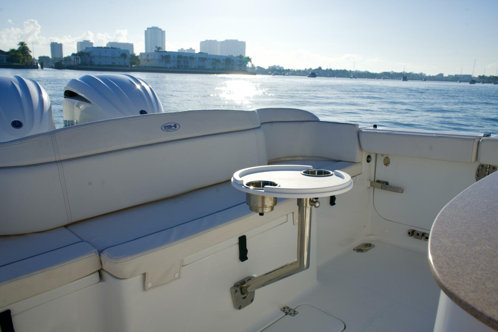 Slide: The Image of Aft Table 2024 Sea Hunt 30 305 Ultra Center Console - 5124805
