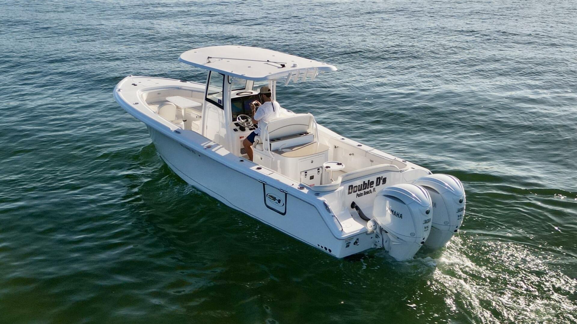 Slide: The Image of Profile 2024 Sea Hunt 30 305 Ultra Center Console - 5124810