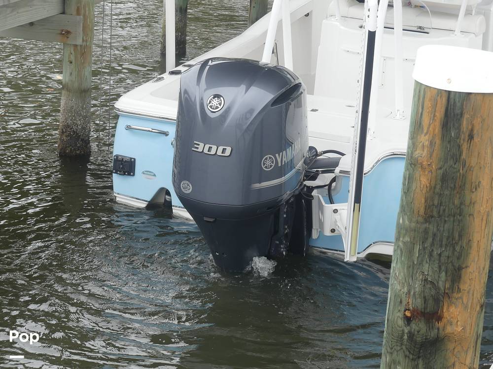 Slide: The Image of Sea Hunt BX 25 BR 2017 - 15156805