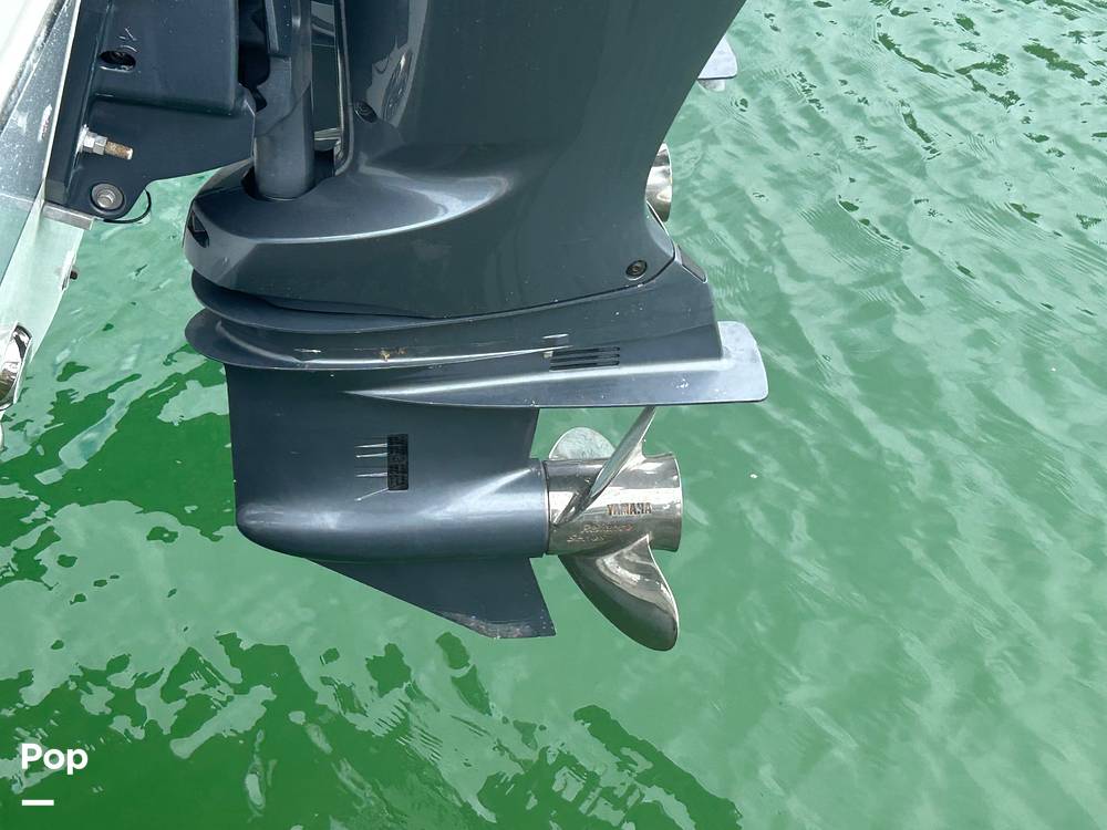 Slide: The Image of Well Maintained Engines Low Hours - 15179419