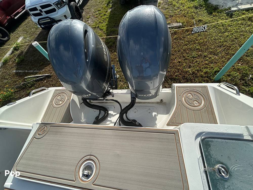 Slide: The Image of Sea Hunt Gamefish 27CC 2019 - 15314335