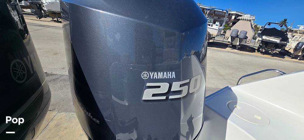 Slide: The Image of Sea Hunt Gamefish 27 FS 2020 - 15257900