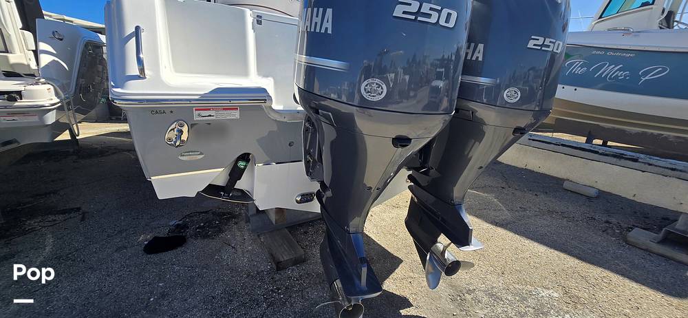 Slide: The Image of Sea Hunt Gamefish 27 FS 2020 - 15257664