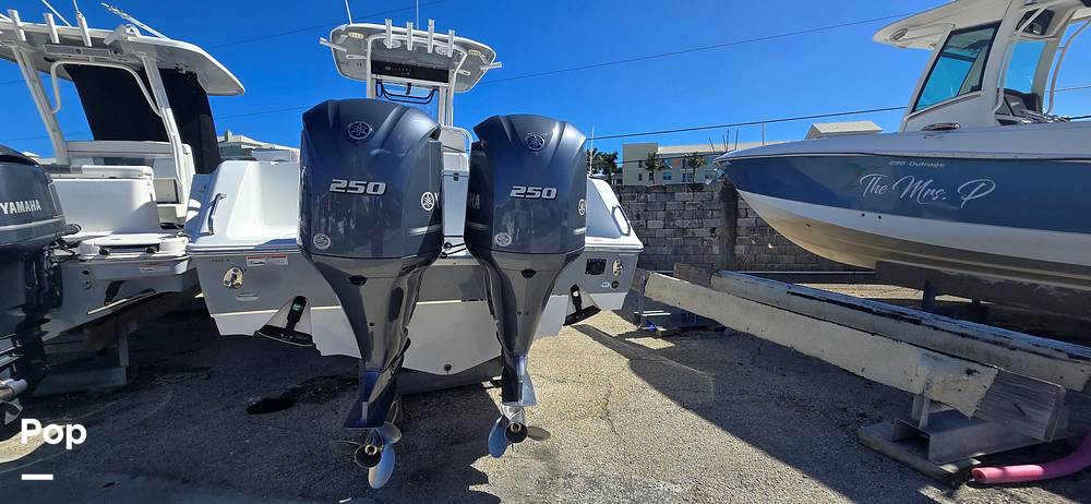 Slide: The Image of Sea Hunt Gamefish 27 FS 2020 - 15257643