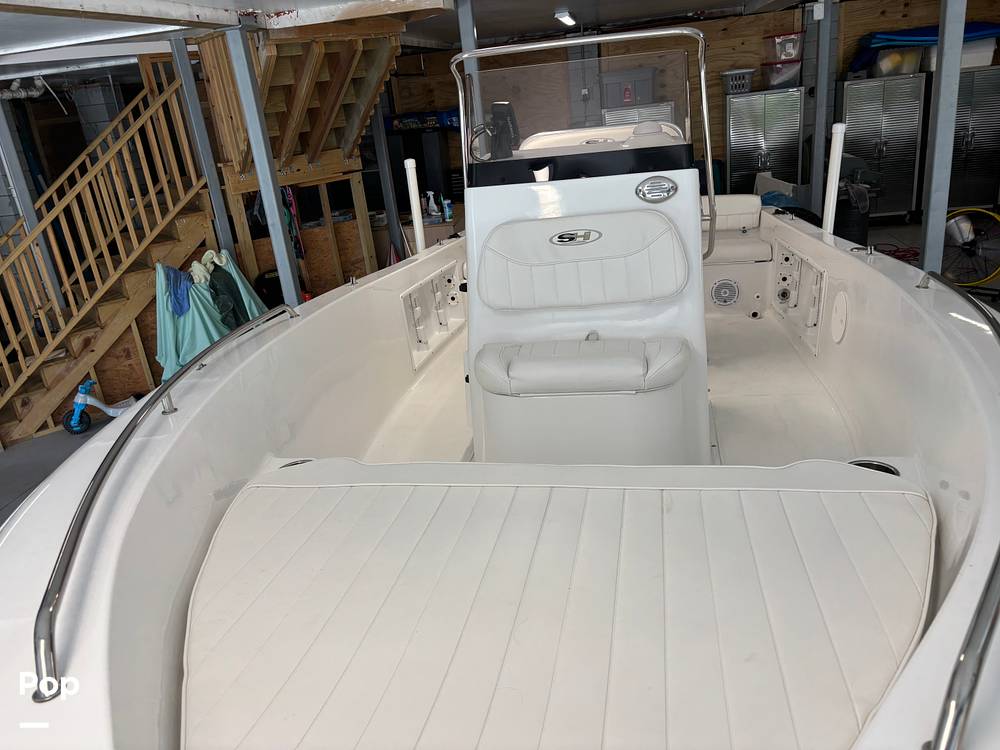Slide: The Image of Sea Hunt Triton 188 2018 - 15