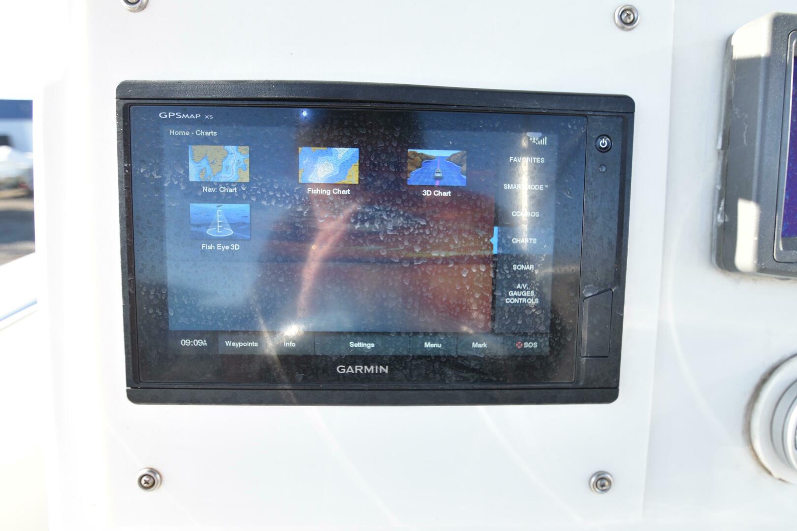 Slide: The Image of Sea Hunt Triton 260 2008 - 4968582