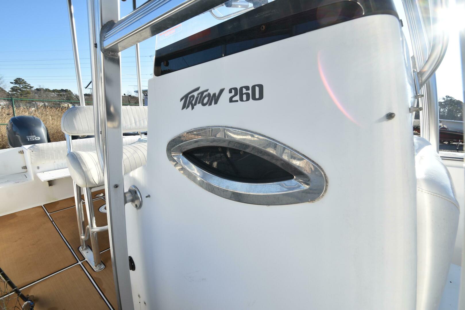 Slide: The Image of Sea Hunt Triton 260 2008 - 4968593