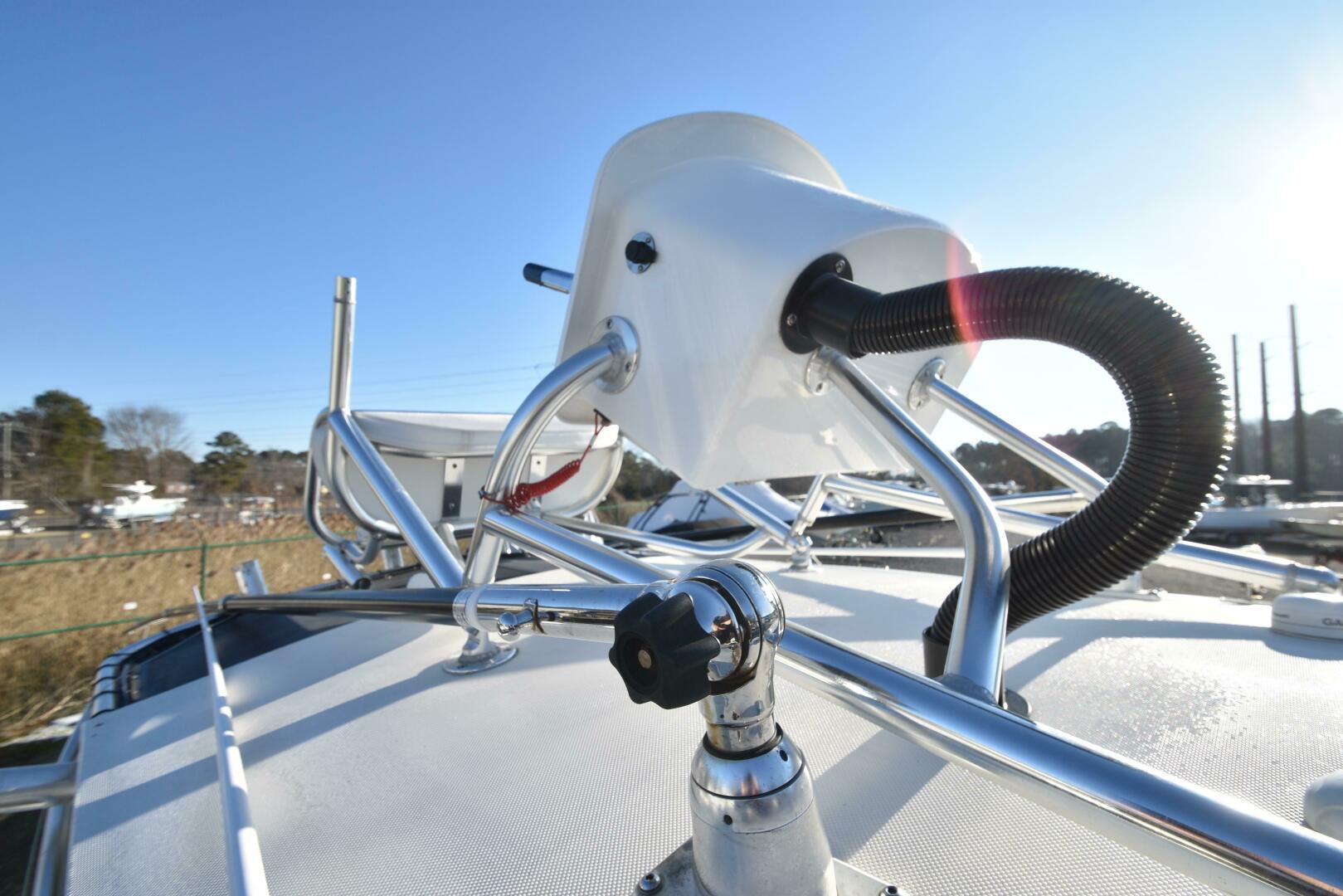 Slide: The Image of Sea Hunt Triton 260 2008 - 4968594