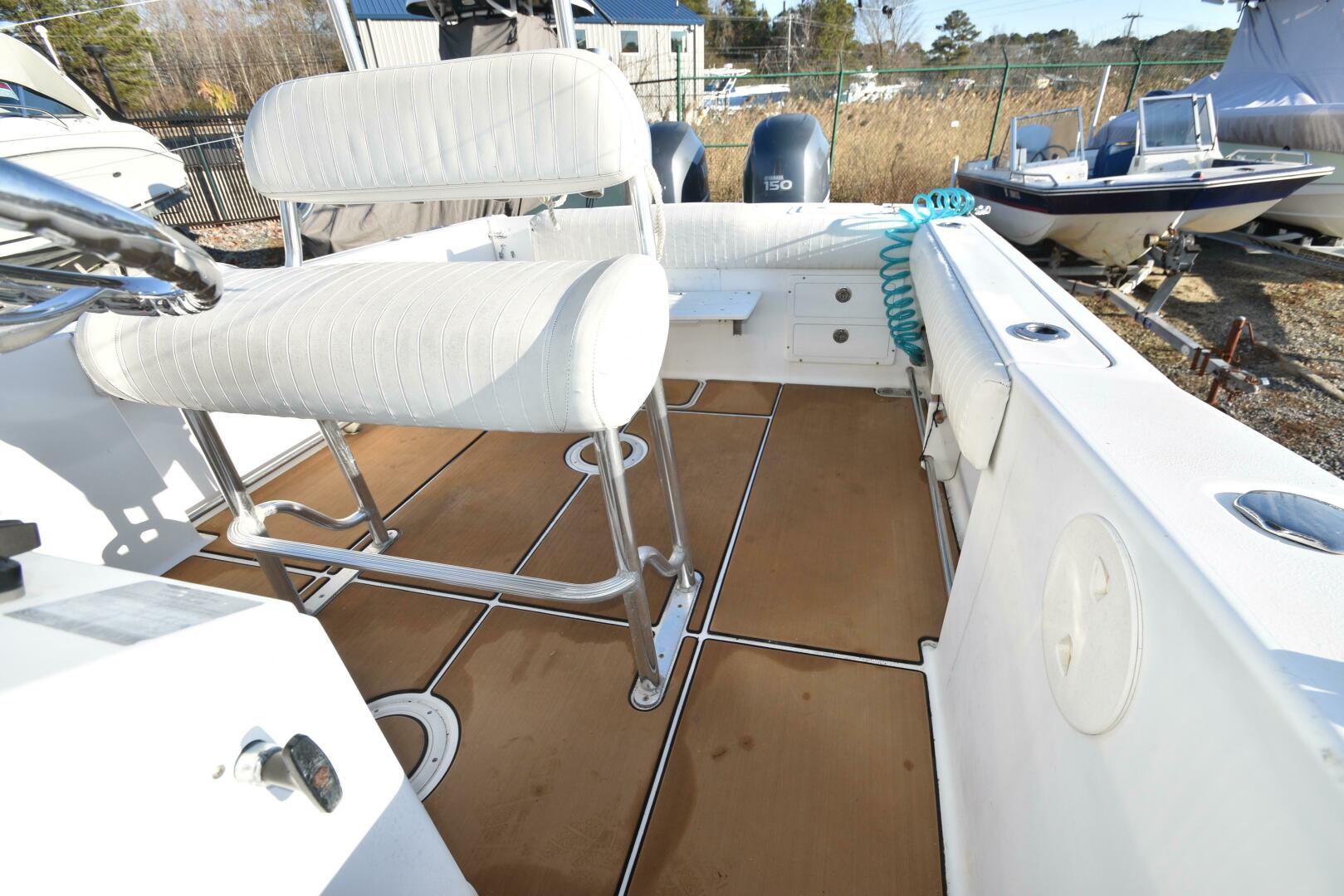 Slide: The Image of Sea Hunt Triton 260 2008 - 4968598
