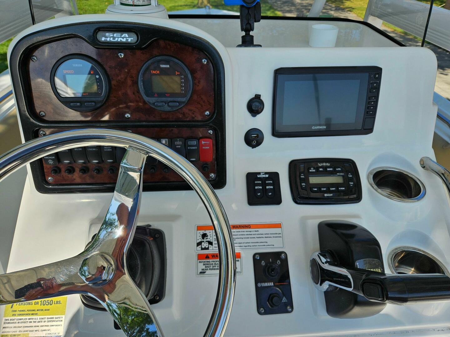 Slide: The Image of Sea Hunt Ultra 211 2013 - 5666898