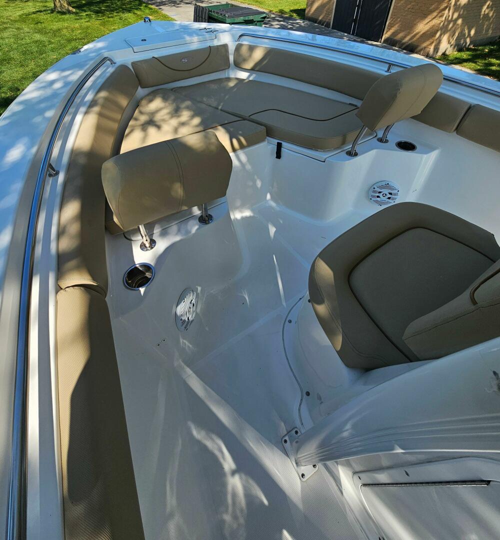 Slide: The Image of Sea Hunt Ultra 211 2013 - 5666901