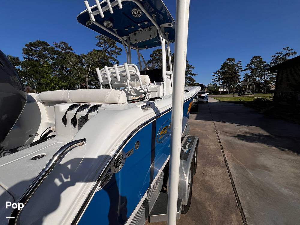 Slide: The Image of Sea Hunt Ultra 211 2018 - 15336195