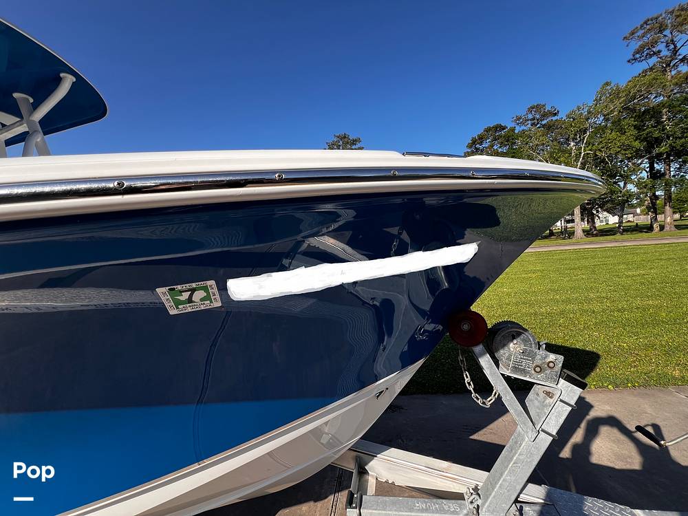 Slide: The Image of Sea Hunt Ultra 211 2018 - 15336207