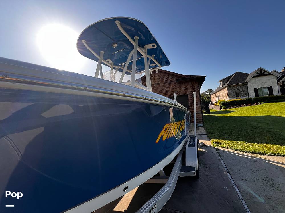 Slide: The Image of Sea Hunt Ultra 211 2018 - 15336216