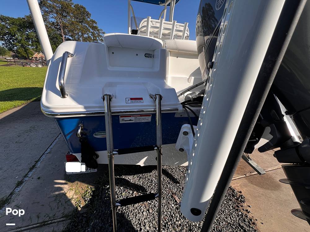 Slide: The Image of Sea Hunt Ultra 211 2018 - 15336227