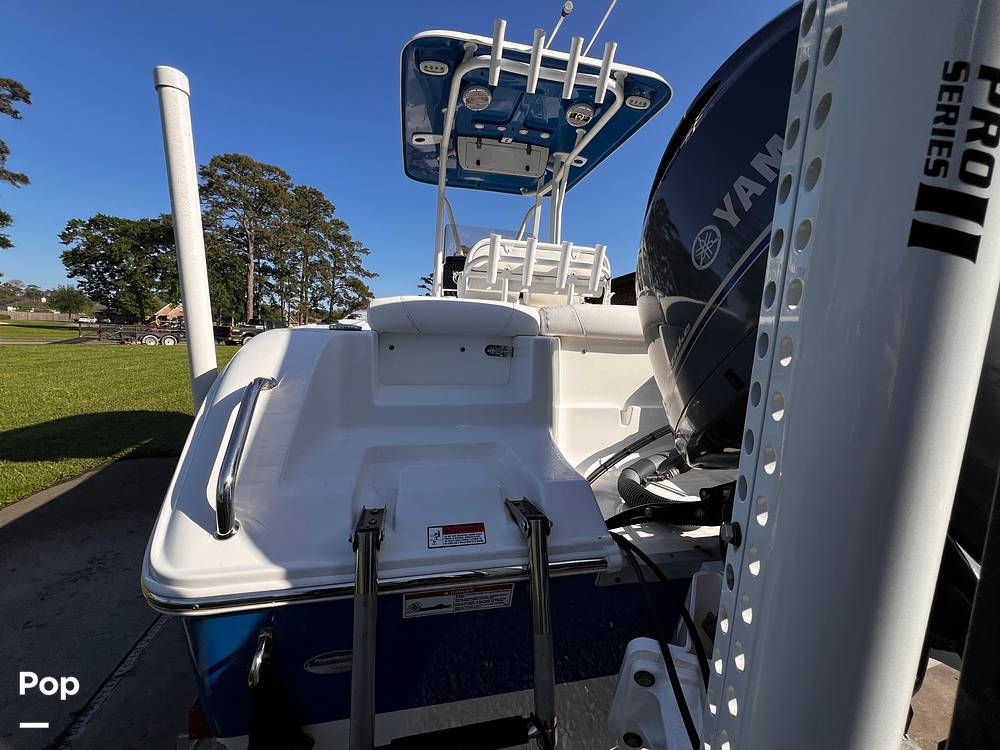 Slide: The Image of Sea Hunt Ultra 211 2018 - 15336228