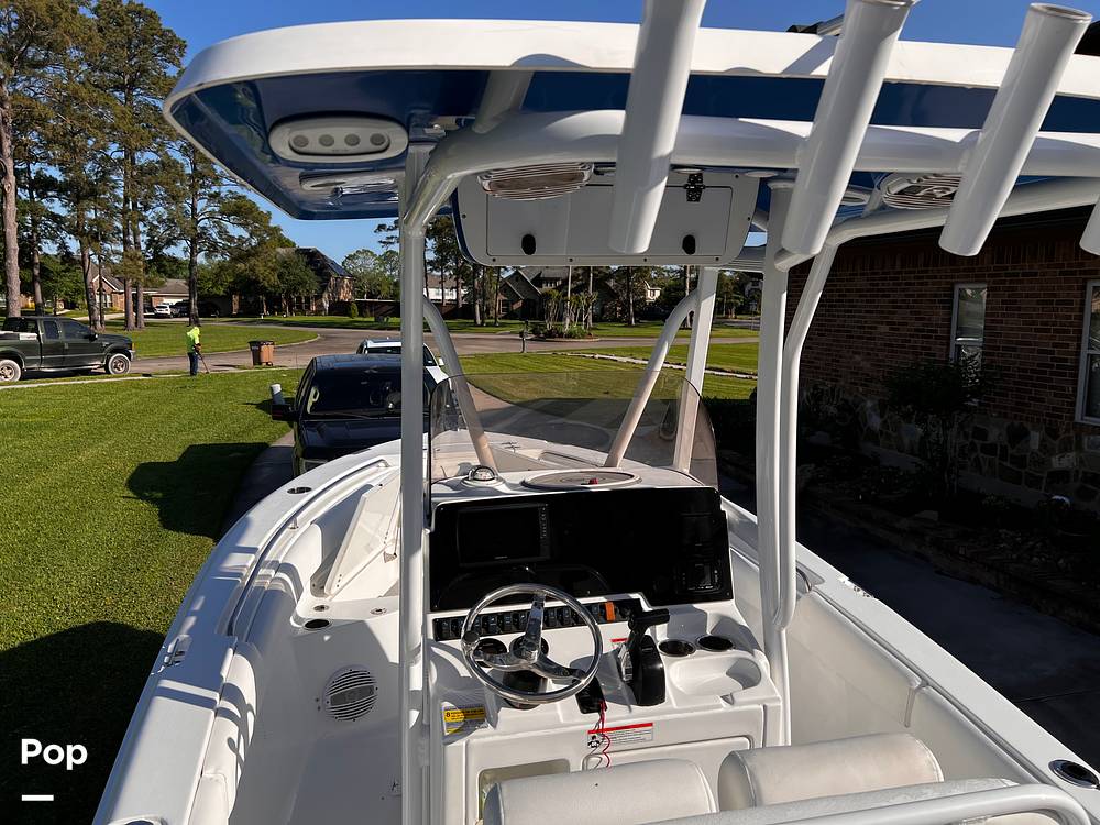 Slide: The Image of Sea Hunt Ultra 211 2018 - 15336232