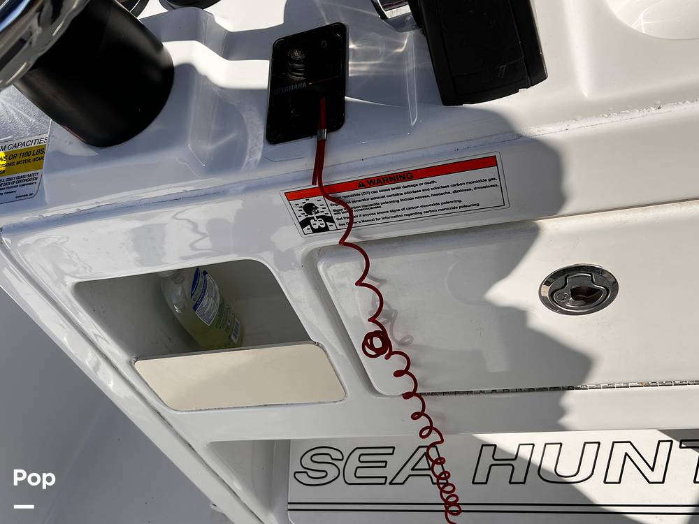 Slide: The Image of Sea Hunt Ultra 211 2018 - 15336322