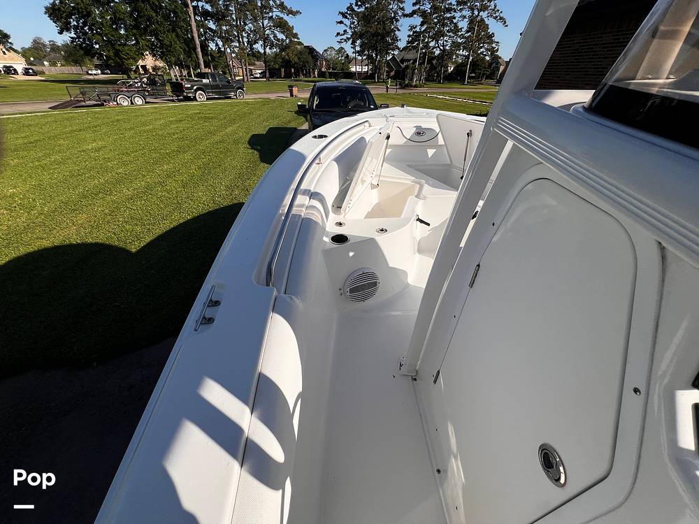 Slide: The Image of Sea Hunt Ultra 211 2018 - 15336335