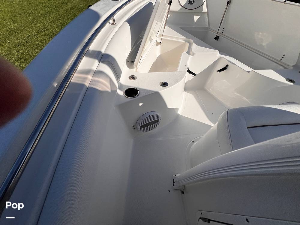 Slide: The Image of Sea Hunt Ultra 211 2018 - 15336336