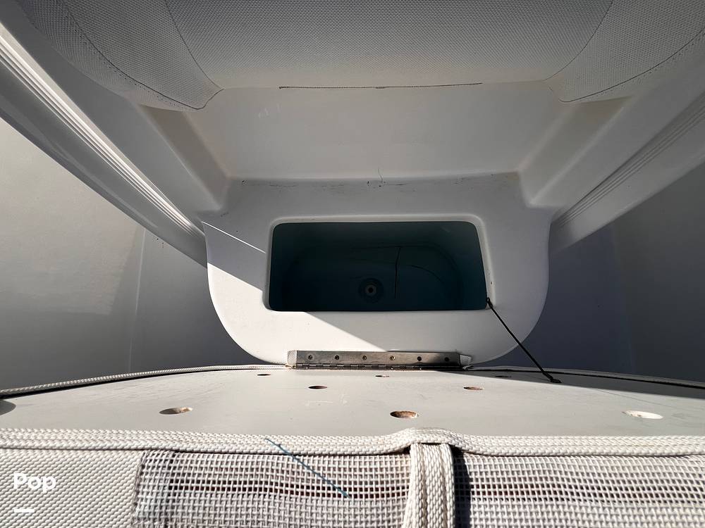 Slide: The Image of Sea Hunt Ultra 211 2018 - 15336341