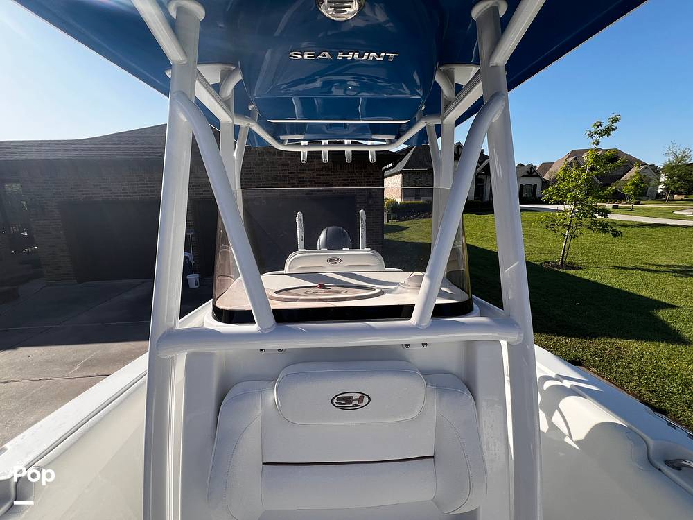 Slide: The Image of Sea Hunt Ultra 211 2018 - 15336343