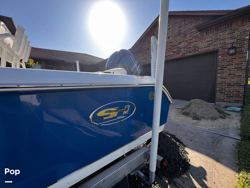 Slide: The Image of Sea Hunt Ultra 211 2018 - 15336226