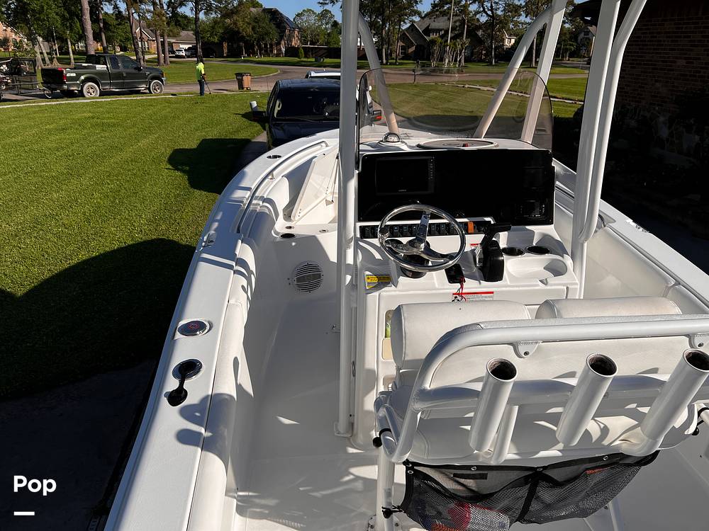Slide: The Image of Sea Hunt Ultra 211 2018 - 15336231