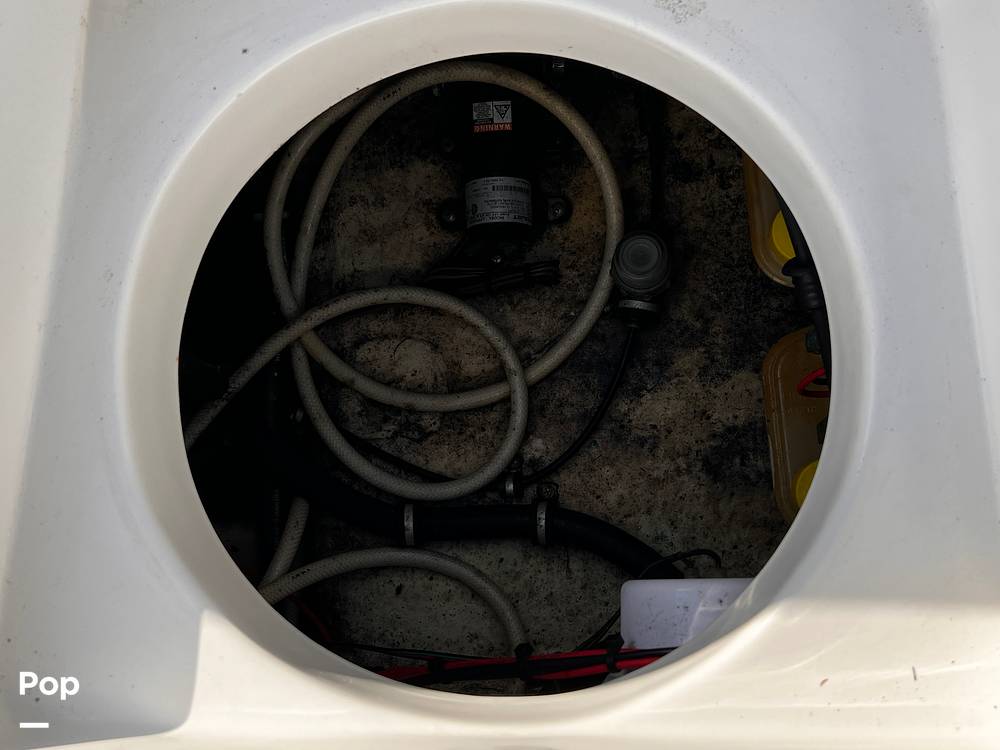 Slide: The Image of Sea Hunt Ultra 211 2018 - 15336238
