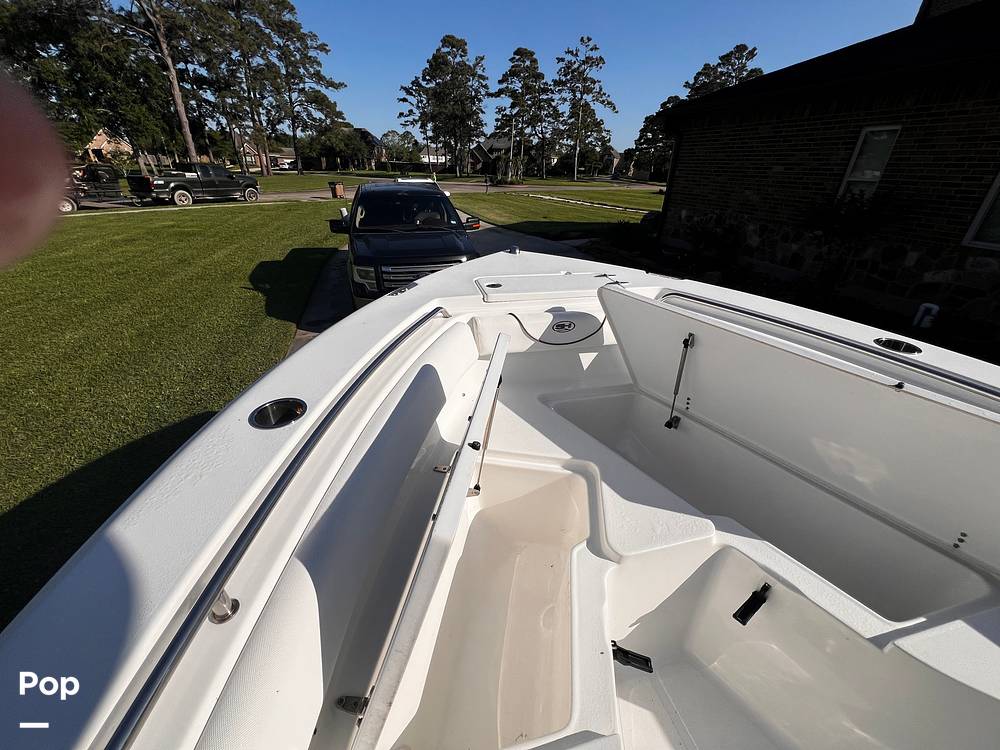 Slide: The Image of Sea Hunt Ultra 211 2018 - 15336338
