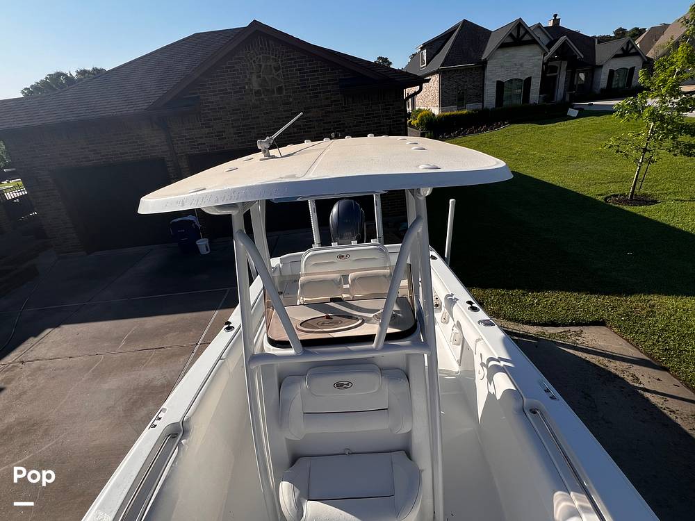 Slide: The Image of Sea Hunt Ultra 211 2018 - 15336350