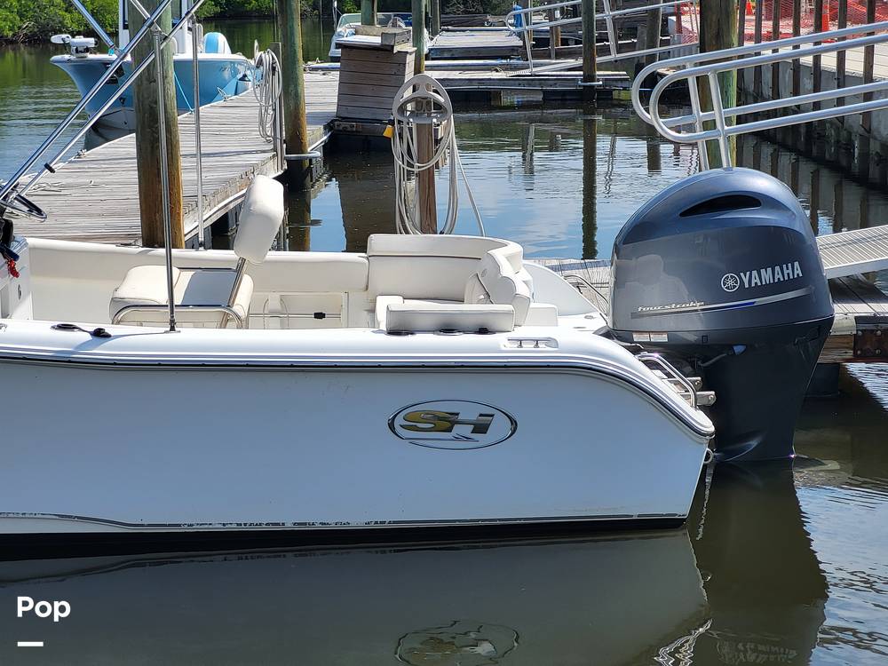 Slide: The Image of Sea Hunt Ultra 211 2020 - 14777893