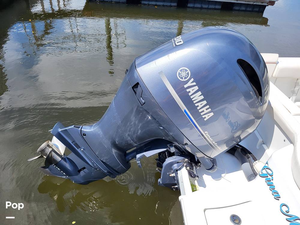 Slide: The Image of Sea Hunt Ultra 211 2020 - 14778194