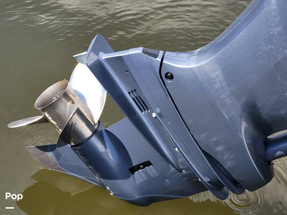 Slide: The Image of Sea Hunt Ultra 211 2020 - 14778195