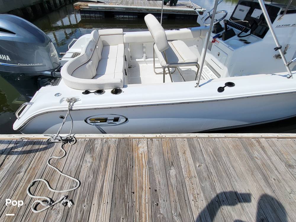 Slide: The Image of Sea Hunt Ultra 211 2020 - 14777901