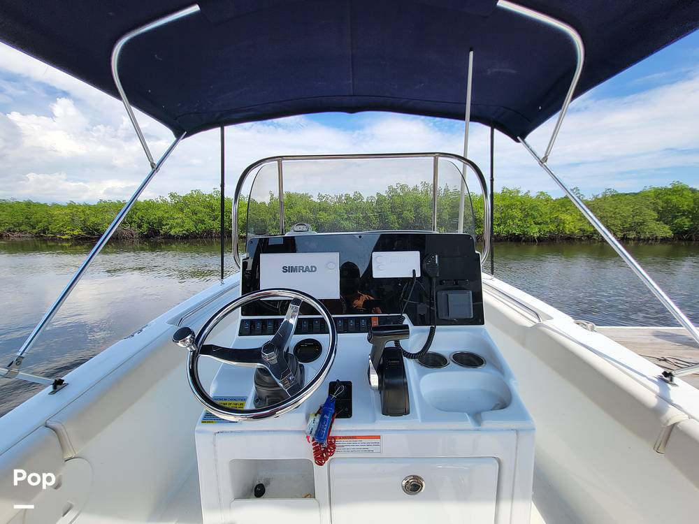 Slide: The Image of Sea Hunt Ultra 211 2020 - 14777907