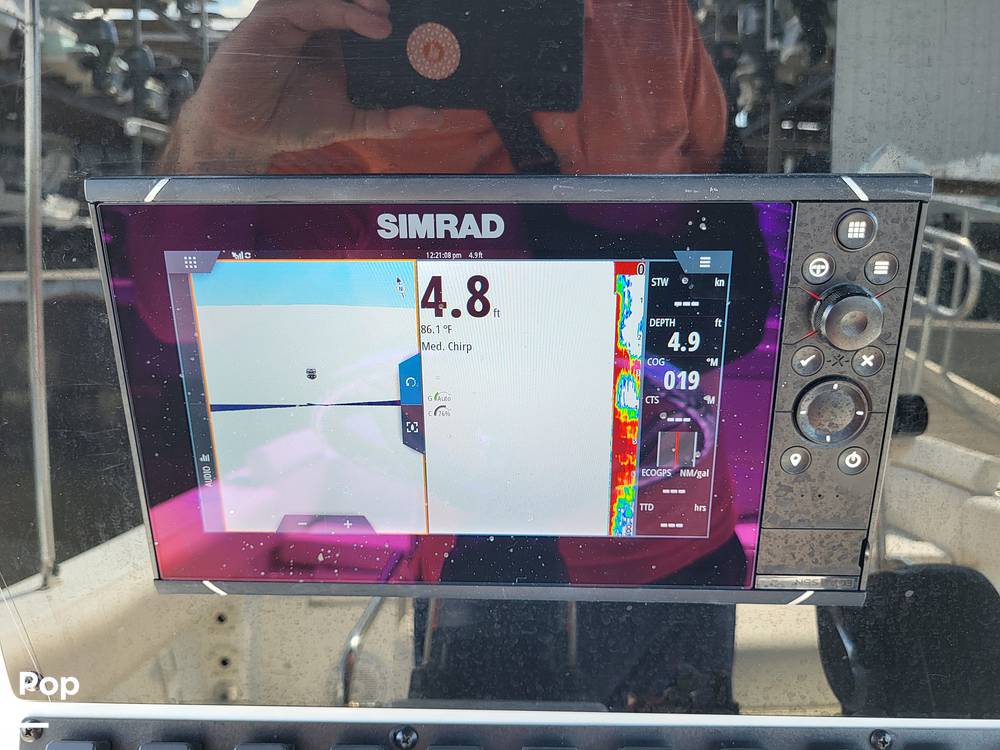 Slide: The Image of Sea Hunt Ultra 211 2020 - 14777975