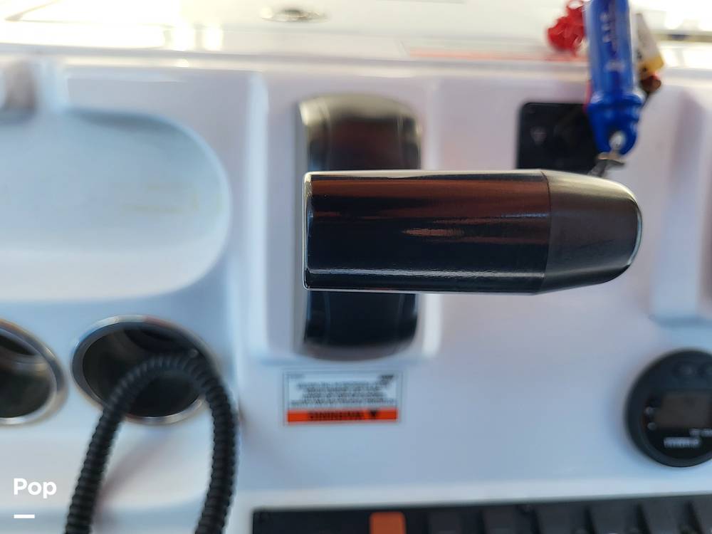 Slide: The Image of Sea Hunt Ultra 211 2020 - 14777992