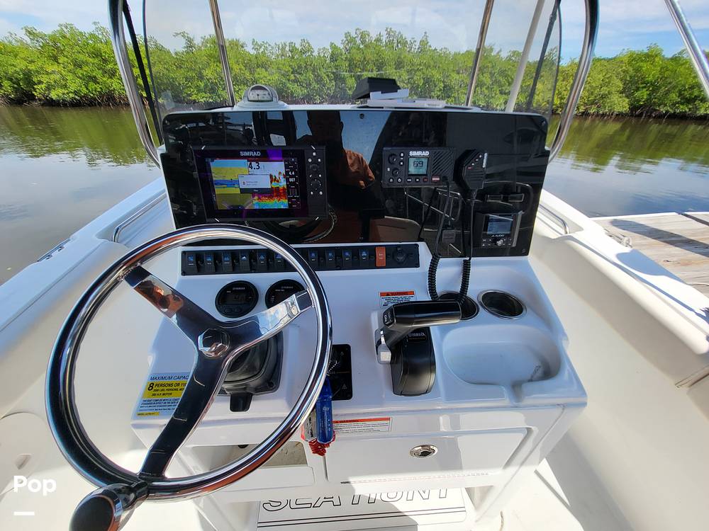 Slide: The Image of Sea Hunt Ultra 211 2020 - 14777994