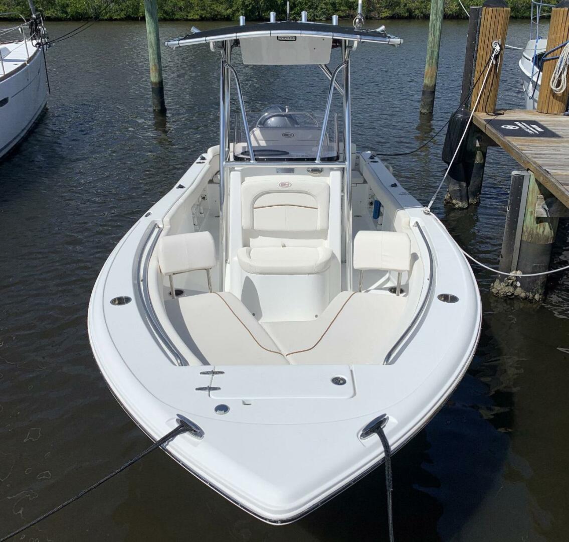 Slide: The Image of Sea Hunt Ultra 219 2022 - 5106999