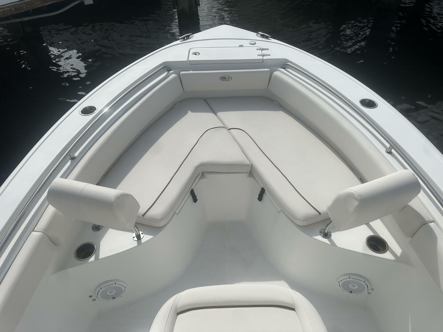 Slide: The Image of Sea Hunt Ultra 219 2022 - 5107001