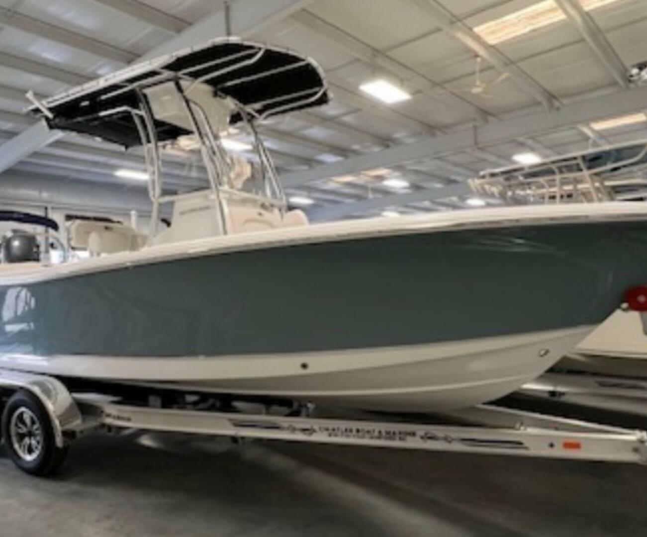 Slide: The Image of Sea Hunt Ultra 219 2022 - 5107007