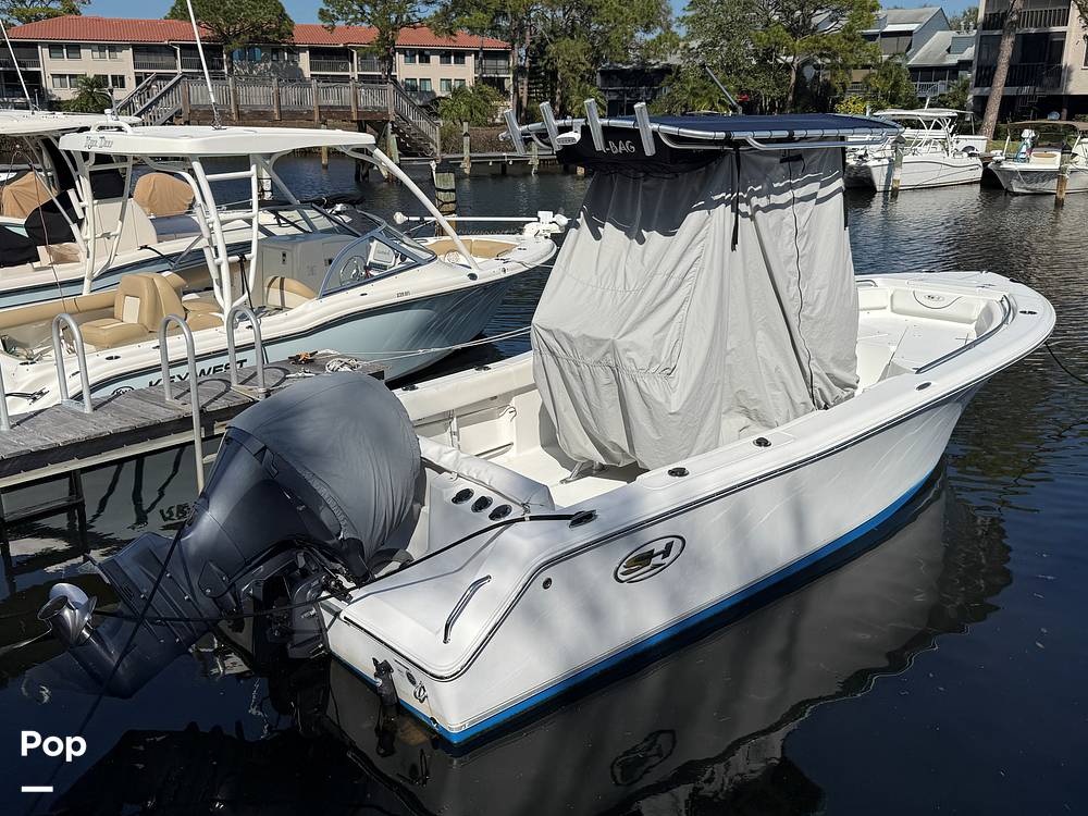 Slide: The Image of Sea Hunt Ultra 225 2017 - 100