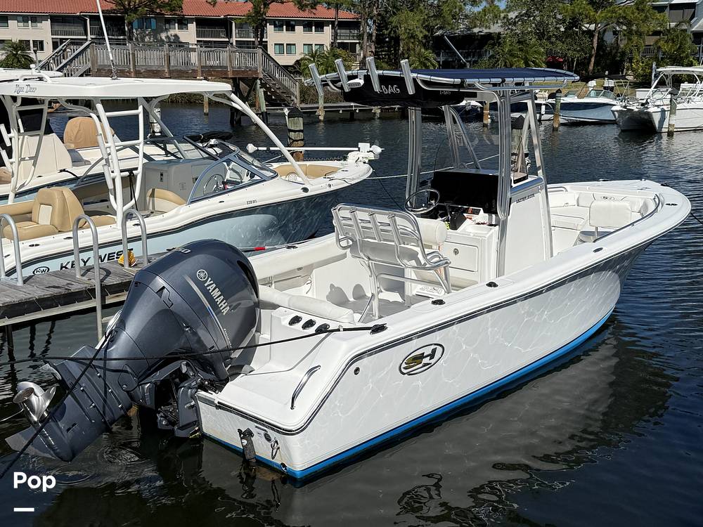 Slide: The Image of Sea Hunt Ultra 225 2017 - 23