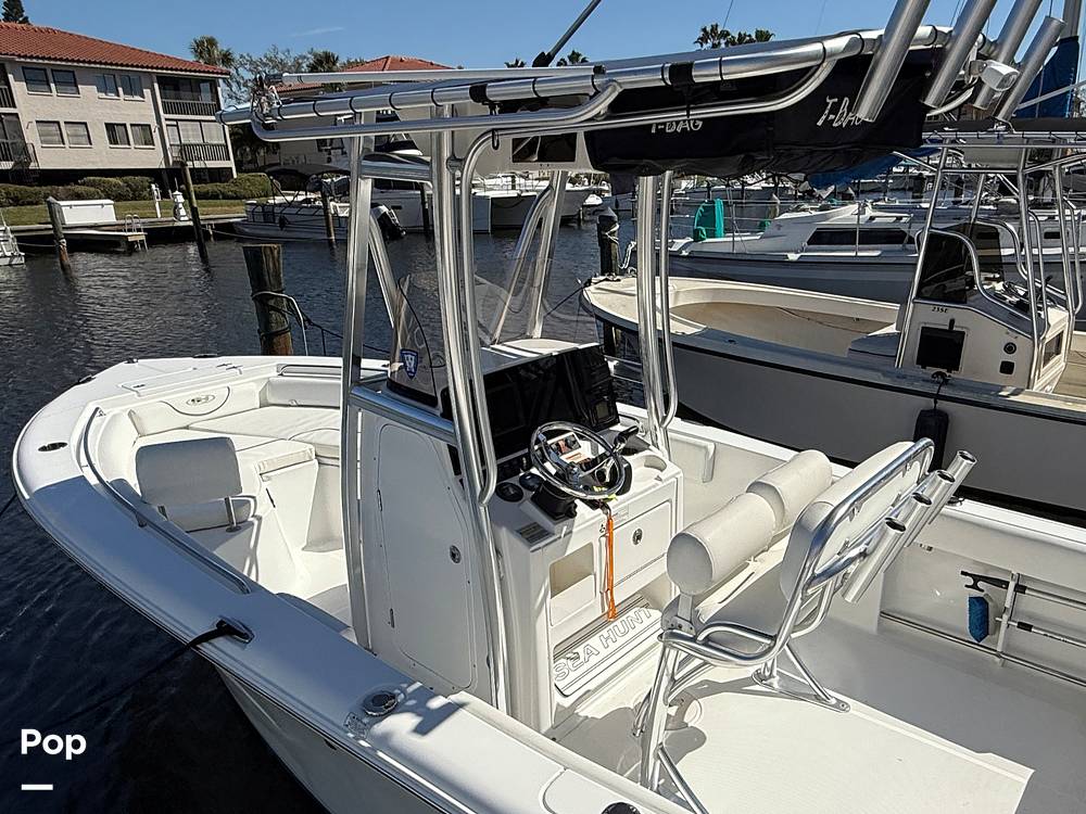 Slide: The Image of Sea Hunt Ultra 225 2017 - 28