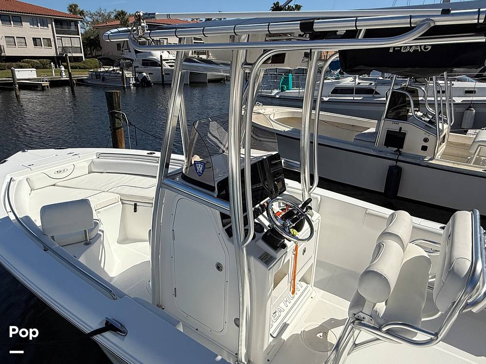 Slide: The Image of Sea Hunt Ultra 225 2017 - 29