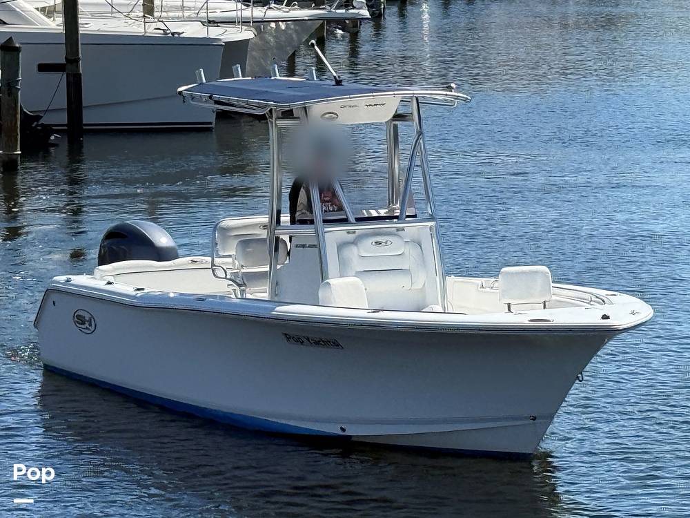 Slide: The Image of Sea Hunt Ultra 225 2017 - 90