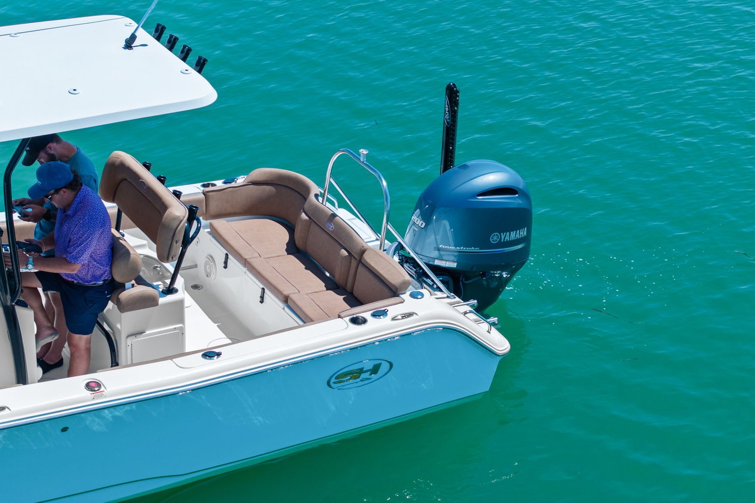 Slide: The Image of Sea Hunt ULTRA 229 SE 2022 - 10