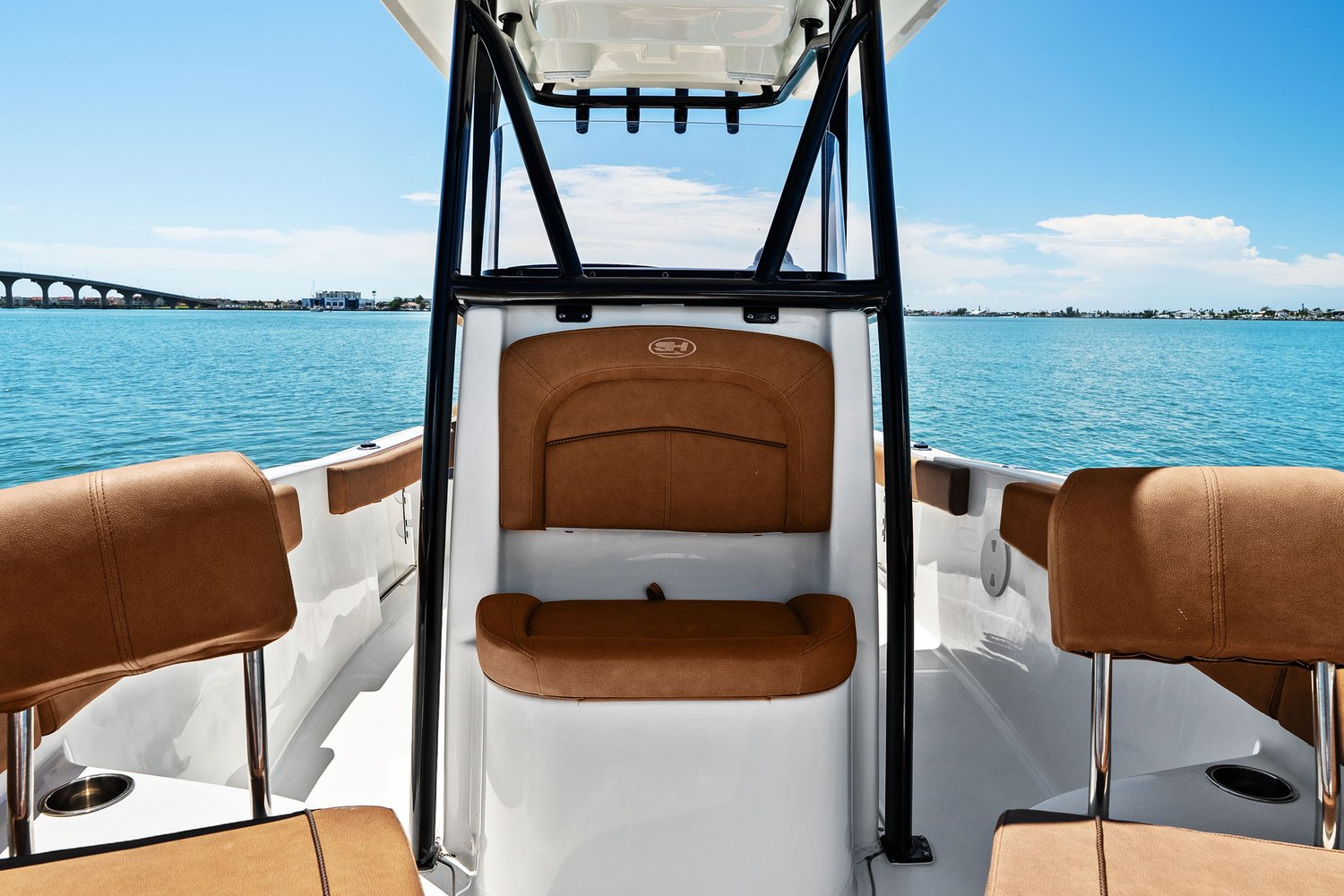 Slide: The Image of Sea Hunt ULTRA 229 SE 2022 - 26