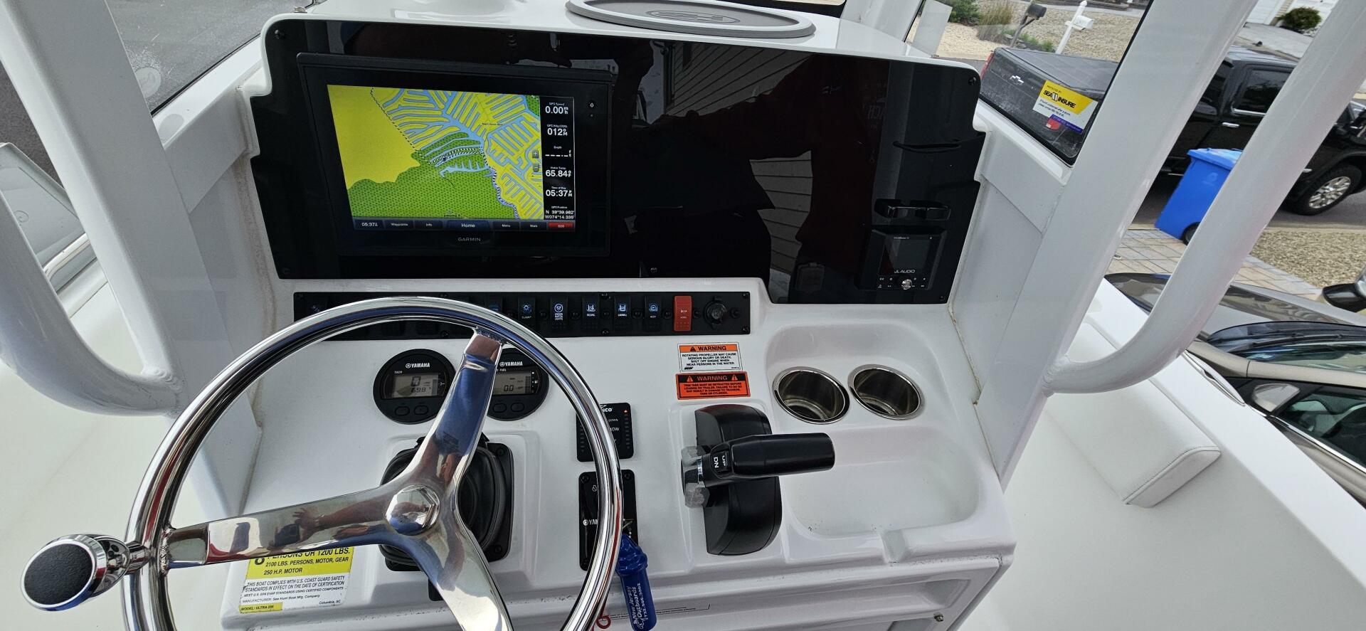 Slide: The Image of Sea Hunt Ultra 235 SE 2018 - 5382287